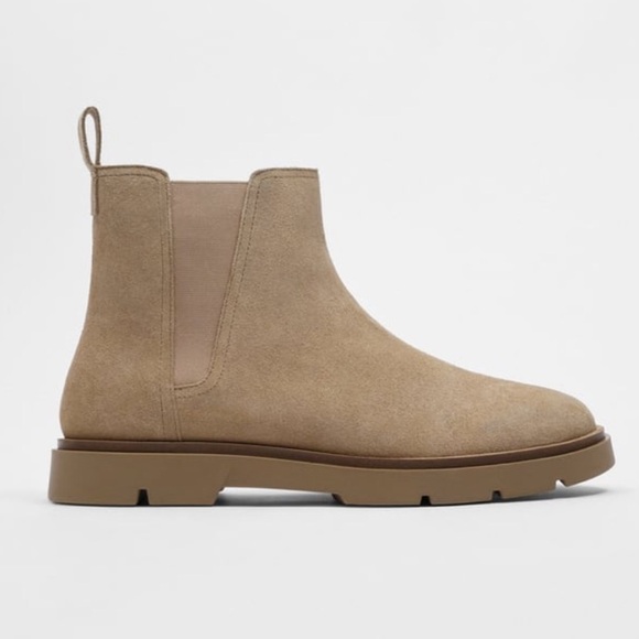 Zara Other - ZARA SPLIT SUEDE CHELSEA BOOTS